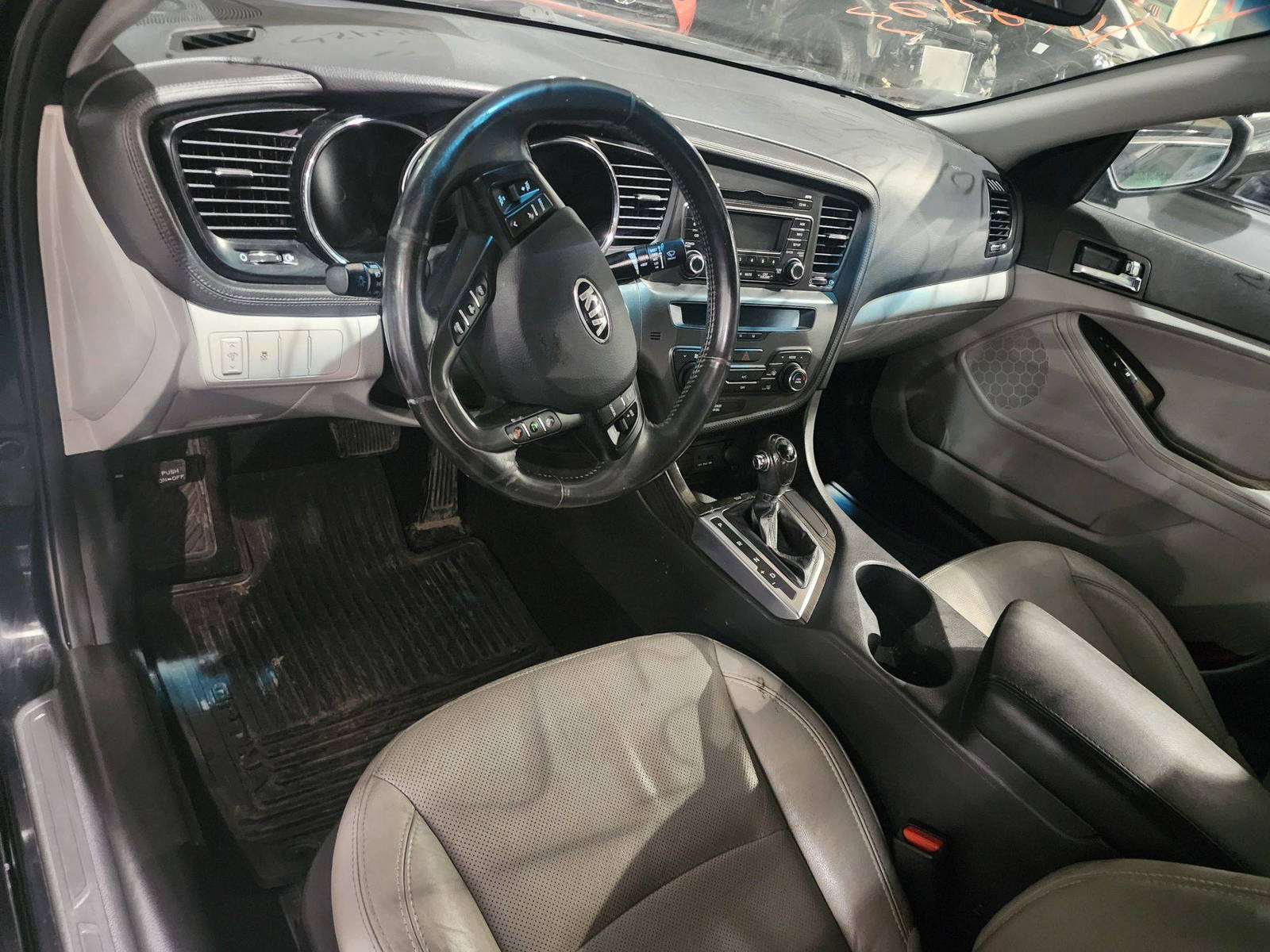 2013 KIA OPTIMA — 159329 Miles — Lot 37542500 - Marhaba Auctions Used Cars - Image 4