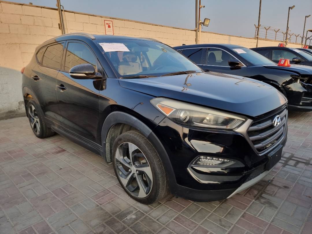 2016 HYUNDAI TUCSON — 109034 Miles — Lot 38614637 — Souq - Marhaba Auctions Used Cars - Image 3