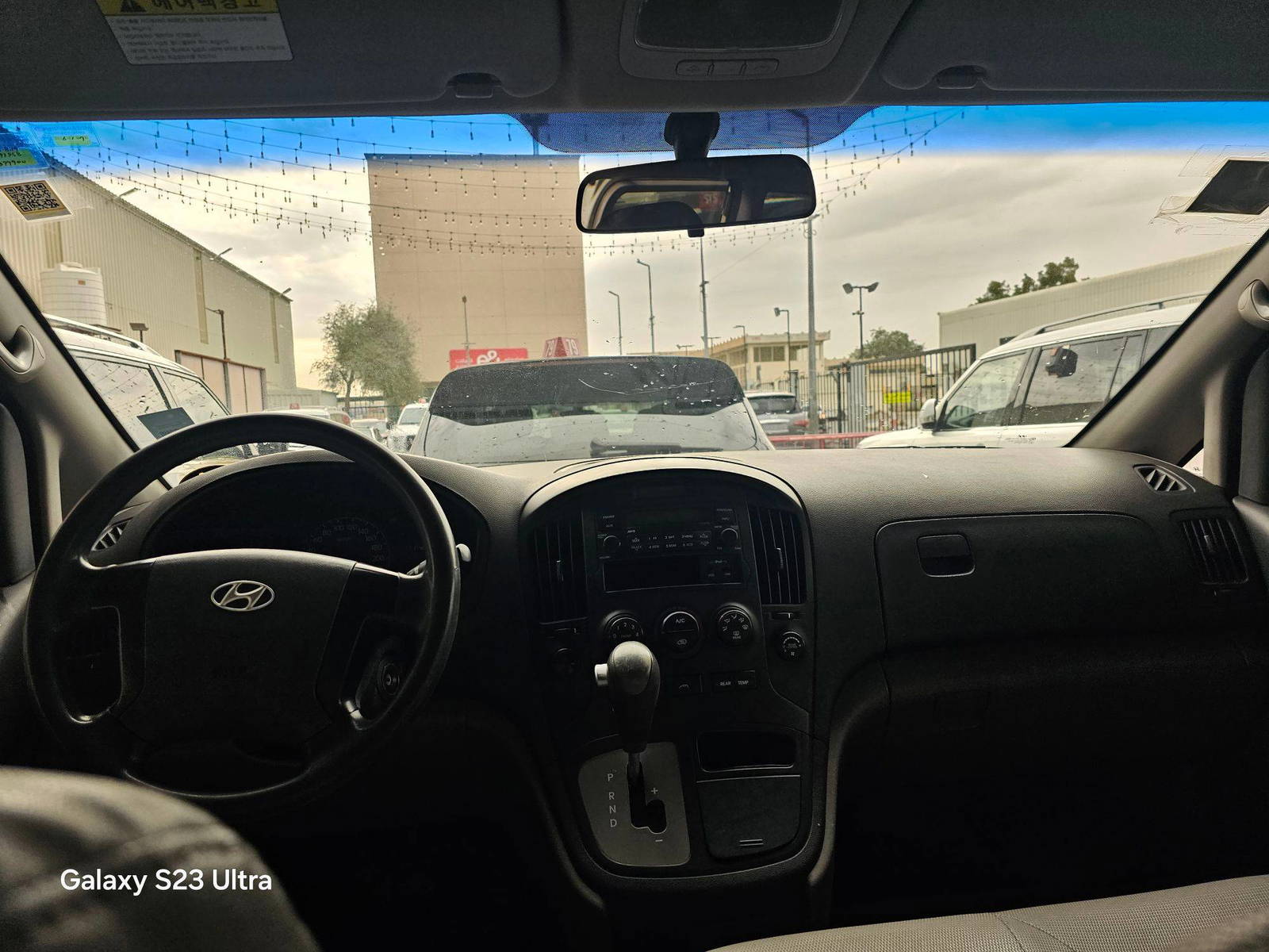 HYUNDAI GRAND STAREX 2011 - Marhaba Auction Used Cars - Image 8