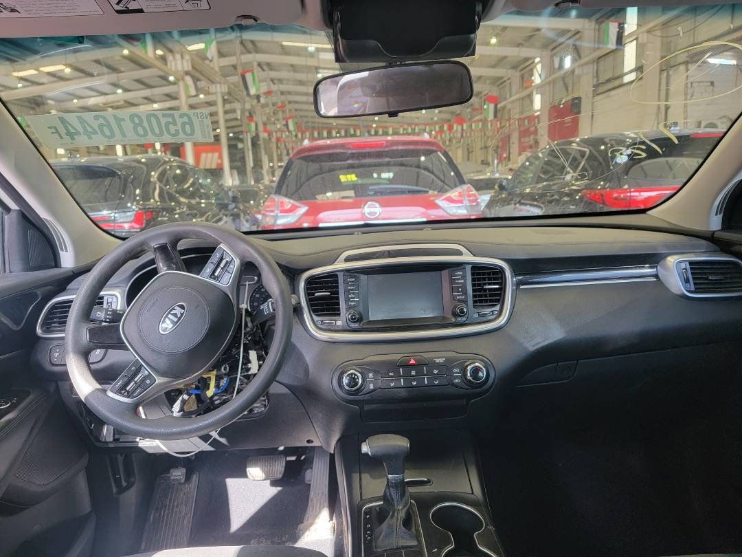 2020 KIA SORENTO — 127492 KM — Lot 667279 — Main - Marhaba Auctions Used Cars - Image 8