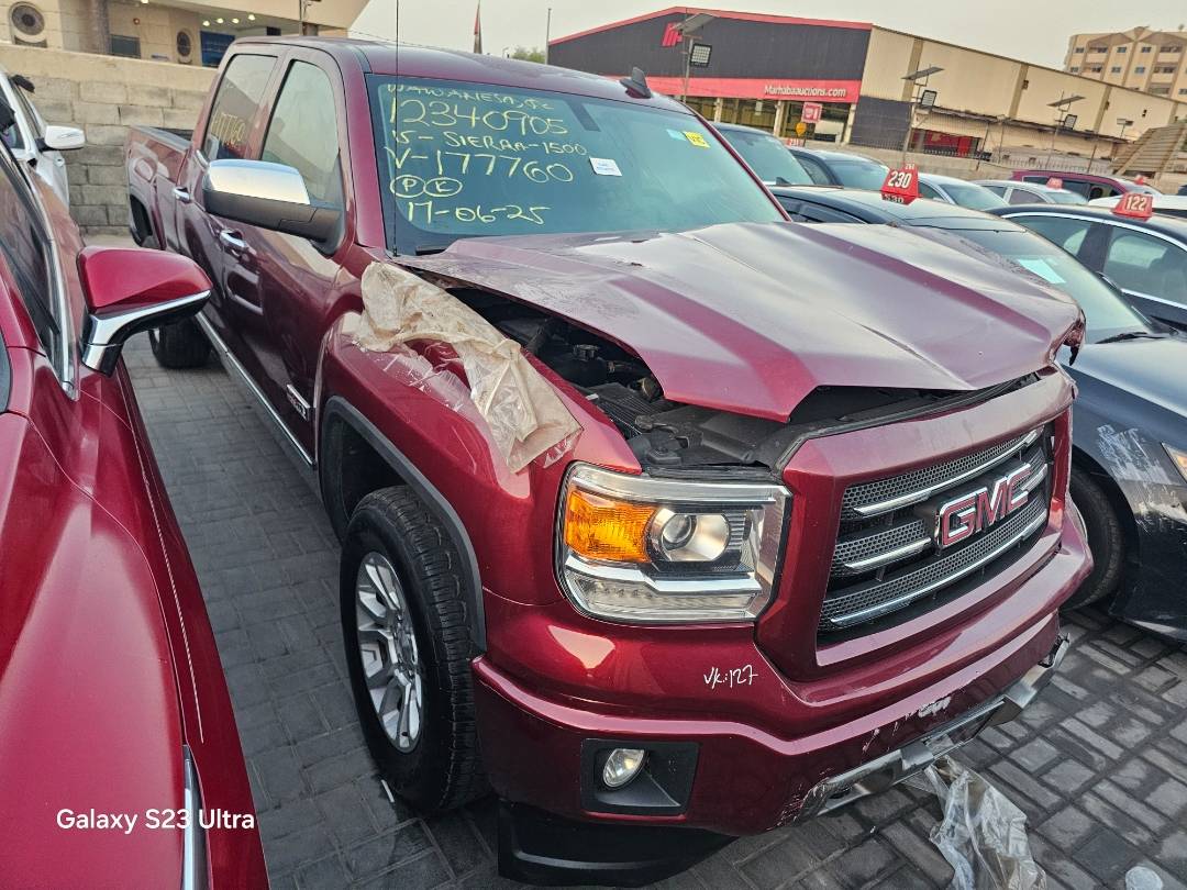 2015 GMC SIERRA — 214164 KM — Lot G177760 — Main - Marhaba Auctions Used Cars - Image 6