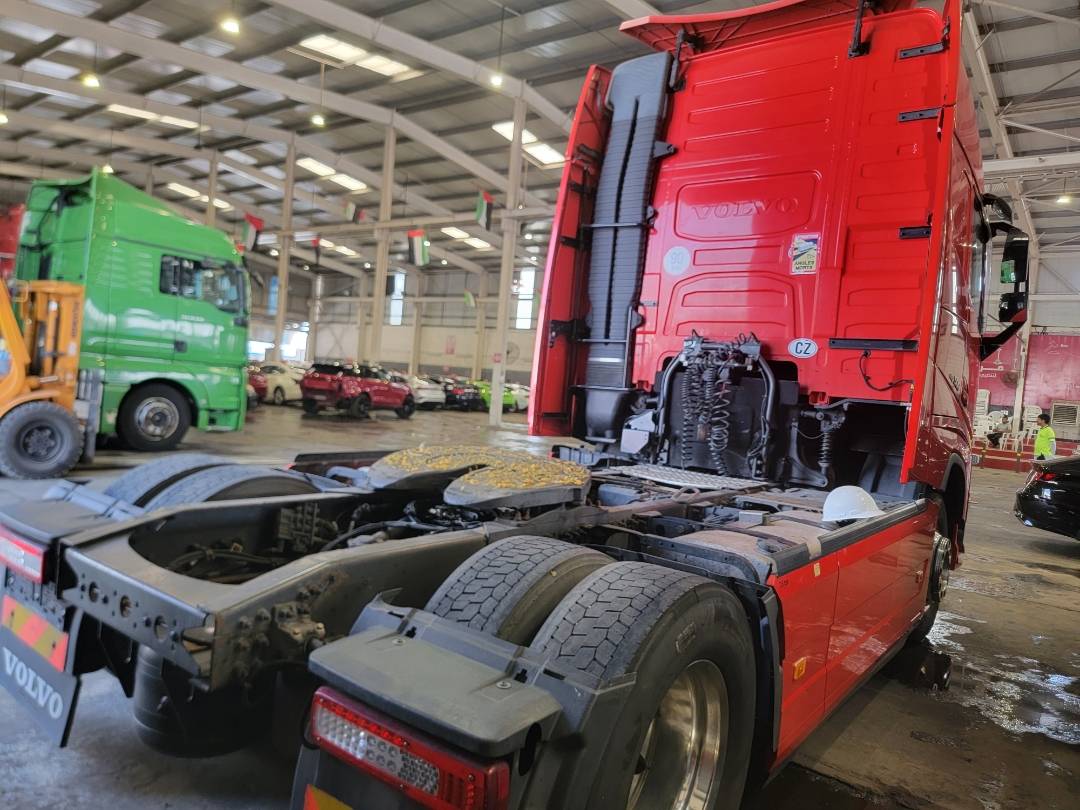 2014 VOLVO FH-Series — 1138065 KM — Lot 6EB679660 — Main - Marhaba Auctions Used Cars - Image 3