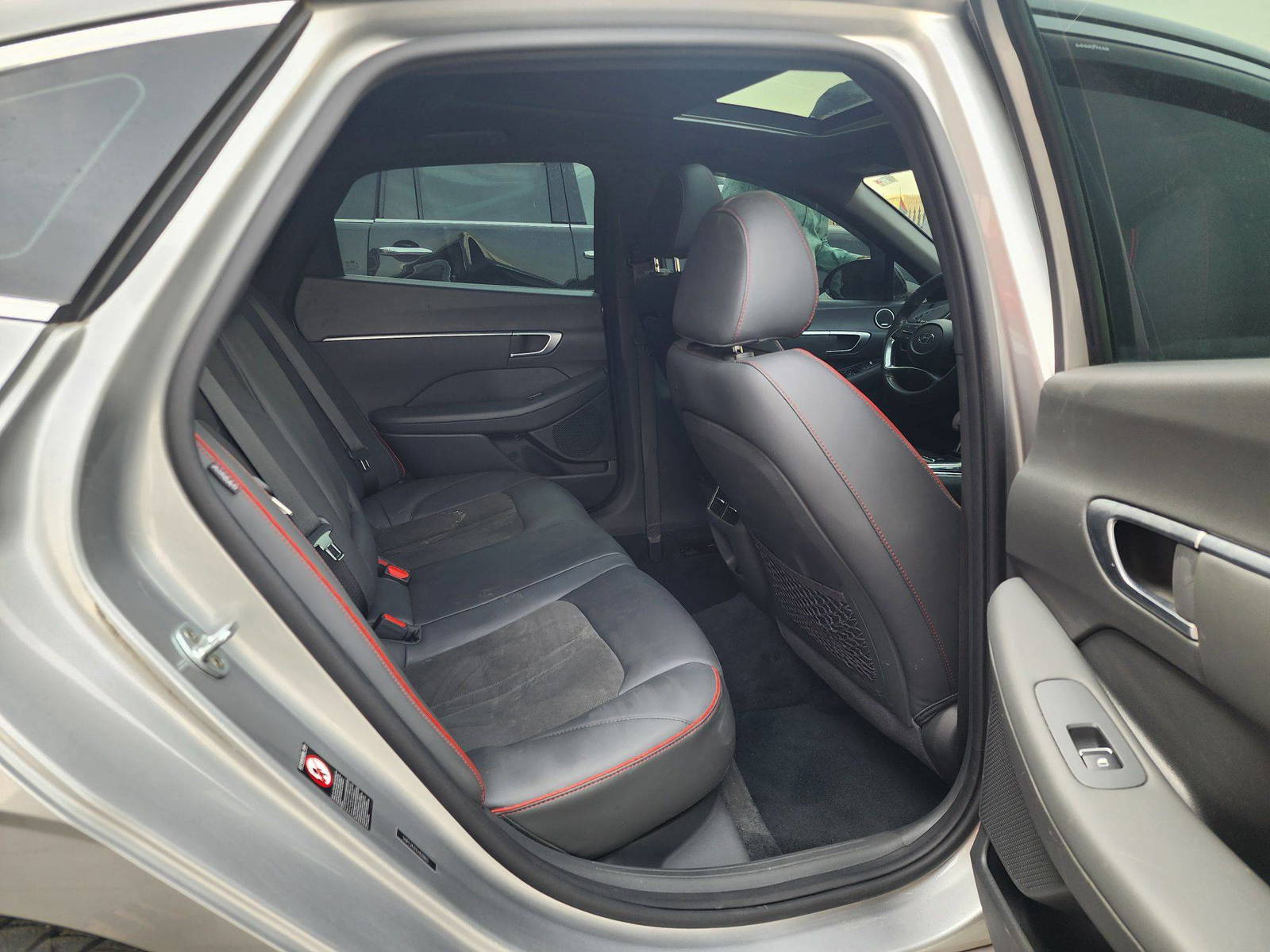 HYUNDAI SONATA 2020 - Marhaba Auction Used Cars - Image 11