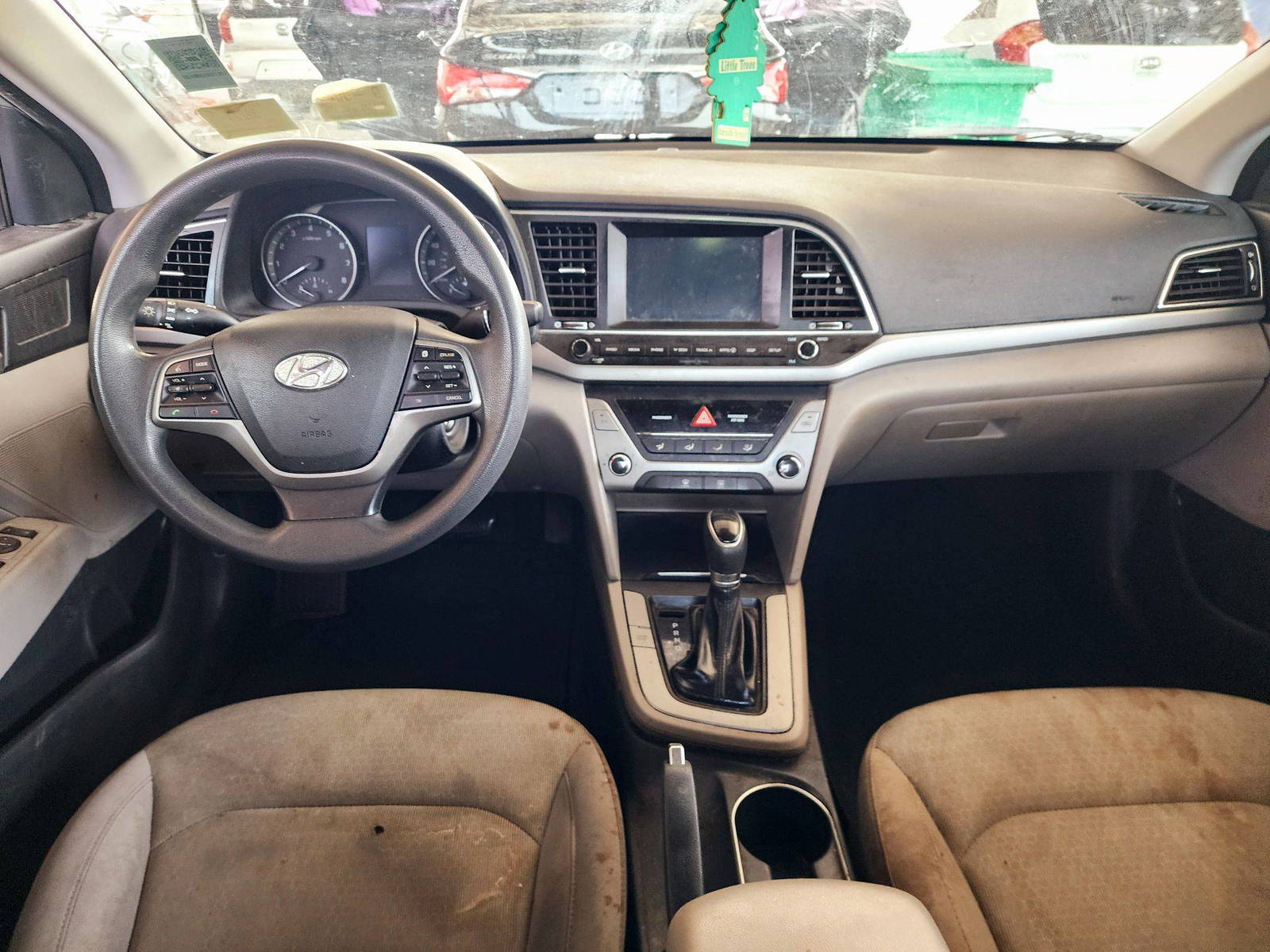 2018 HYUNDAI ELANTRA — 103936 Miles — Lot 32221 — Souq - Marhaba Auctions Used Cars - Image 7