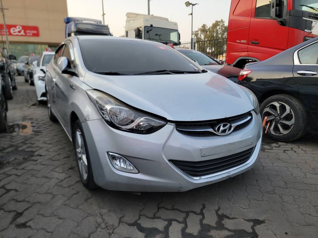 2012 HYUNDAI AVANTE — 222728 KM — Lot 523127 — Main - Marhaba Auctions Used Cars - Image 4