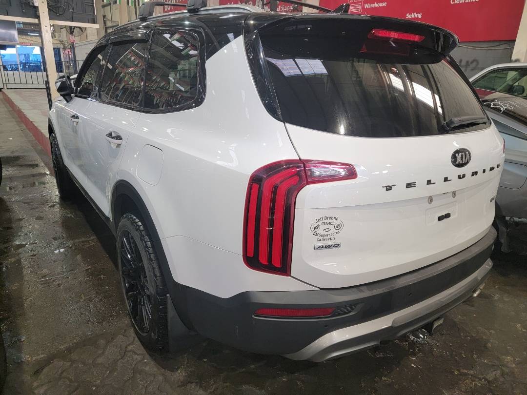 2020 KIA TELLURIDE — 93115 Miles — Lot 41444091 — Main - Marhaba Auctions Used Cars - Image 3