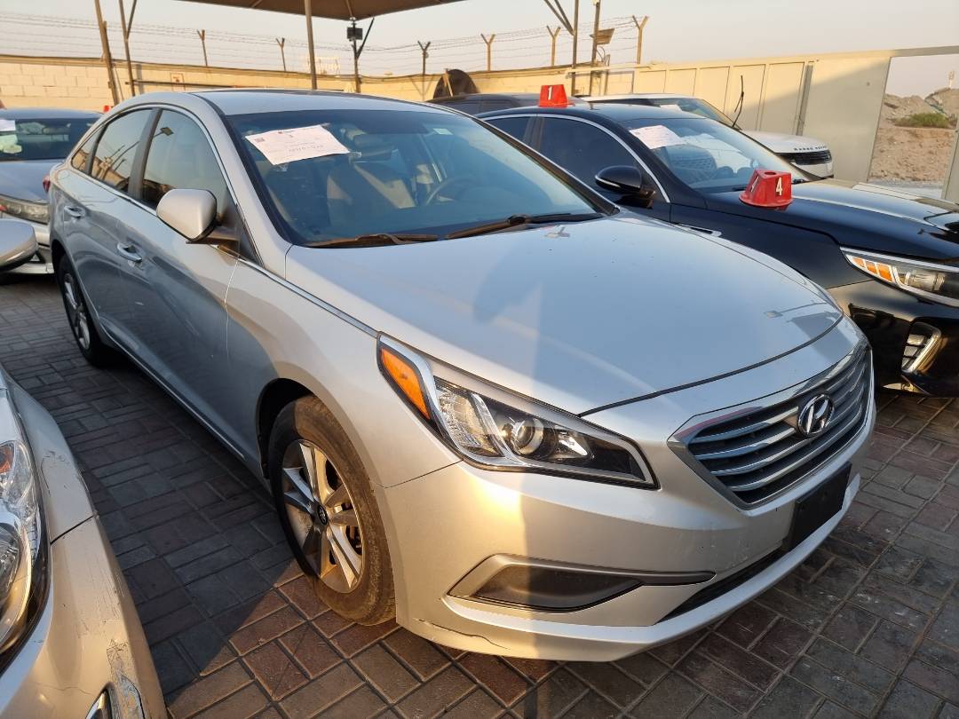 2017 HYUNDAI SONATA — 172374 Miles — Lot 214578 — Main - Marhaba Auctions Used Cars - Image 3