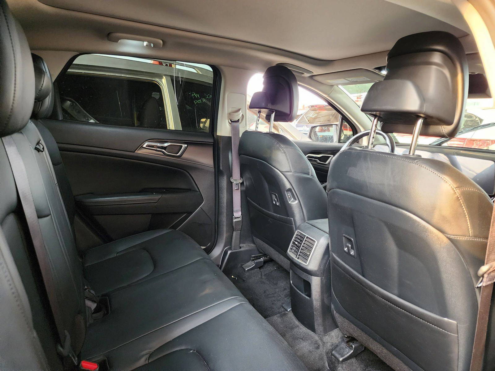 2023 KIA SPORTAGE — 60487 Miles — Lot 38488652 — Main - Marhaba Auctions Used Cars - Image 5