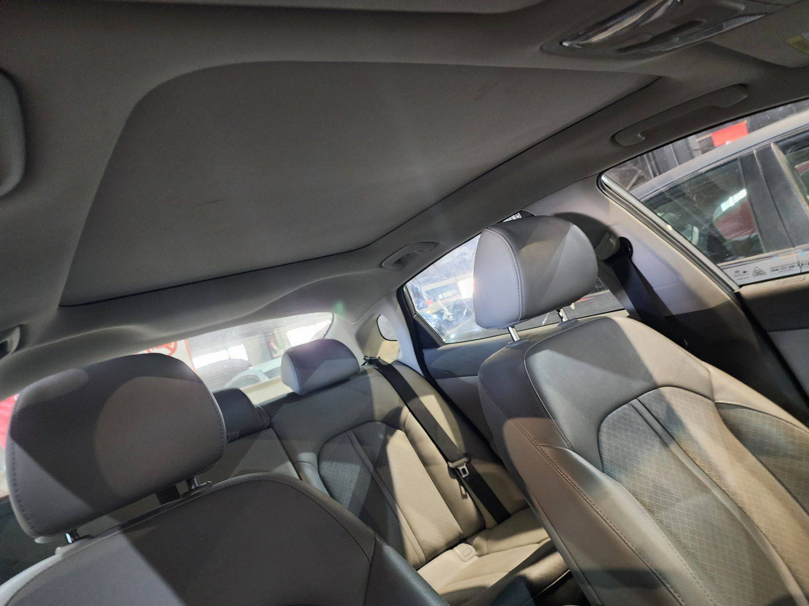 2018 KIA OPTIMA — 78901 Miles — Lot 124587 — Al Quoz - Marhaba Auctions Used Cars - Image 10