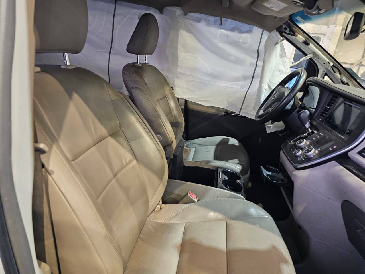 2015 TOYOTA SIENNA — 204991 Miles — Lot S570307 — Main - Marhaba Auctions Used Cars - Image 8