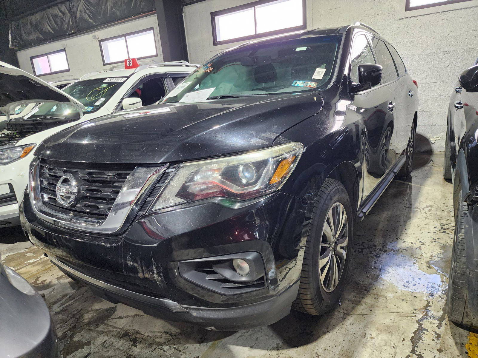 2017 NISSAN PATHFINDER — 191581 Miles — Lot 617452 — Main - Marhaba Auctions Used Cars - Image 3