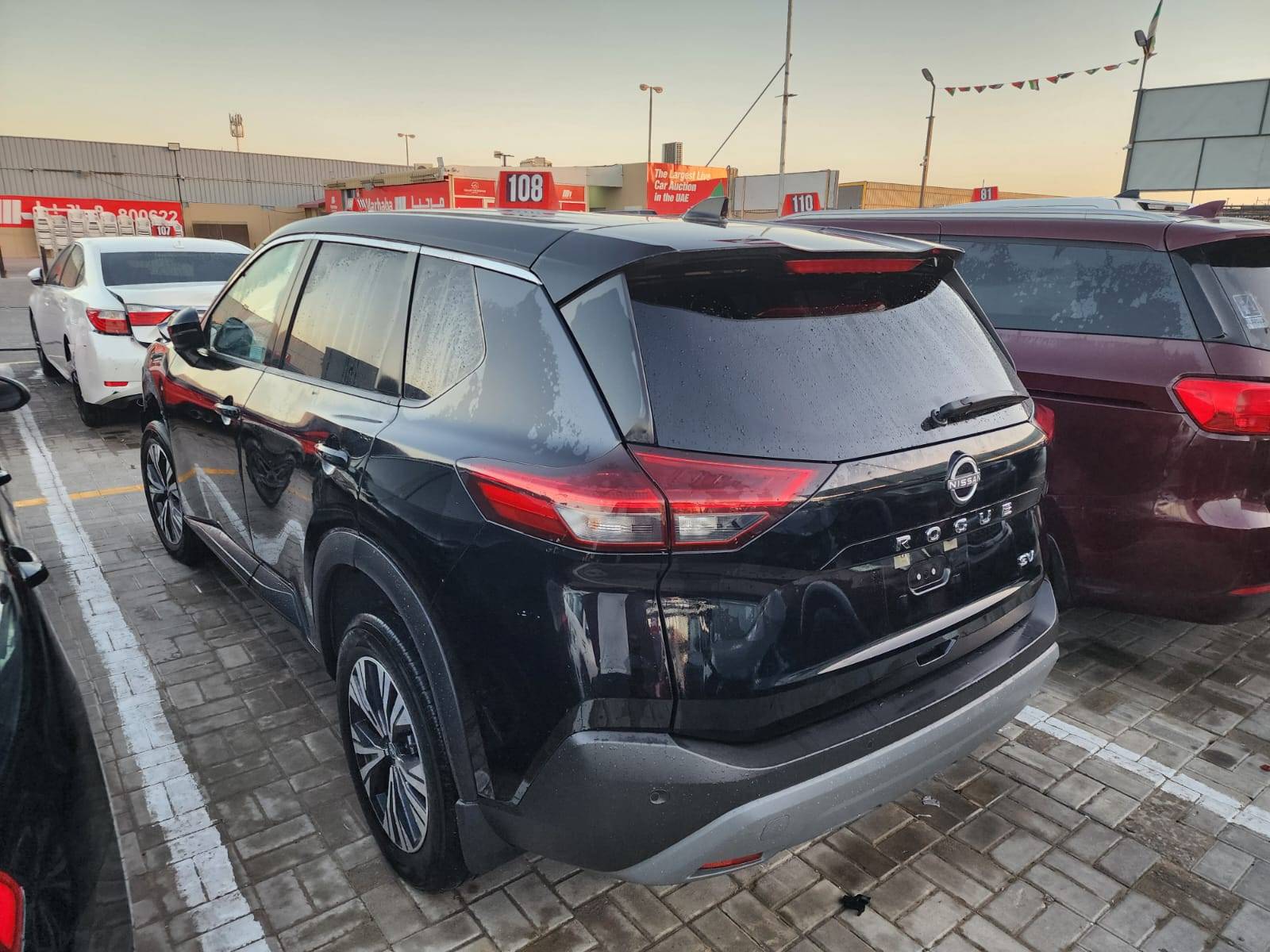 NISSAN ROGUE