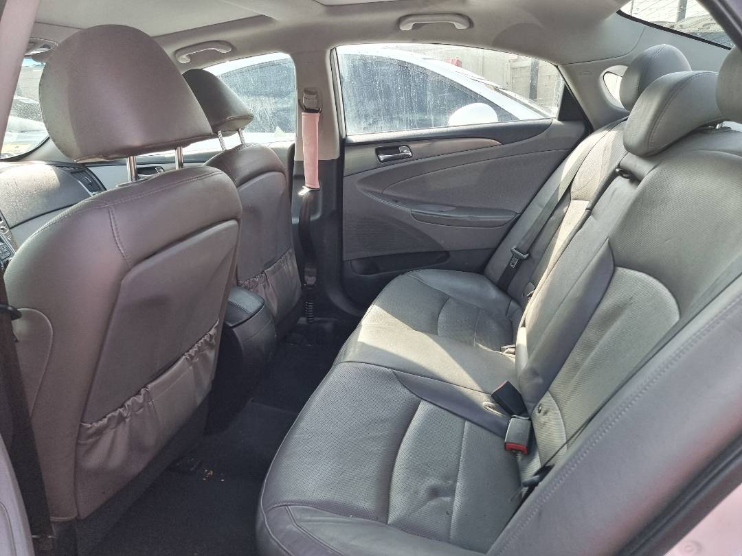 2015 HYUNDAI SONATA — 209259 Miles — Lot 214587 — Ind. 12 - Marhaba Auctions Used Cars - Image 5