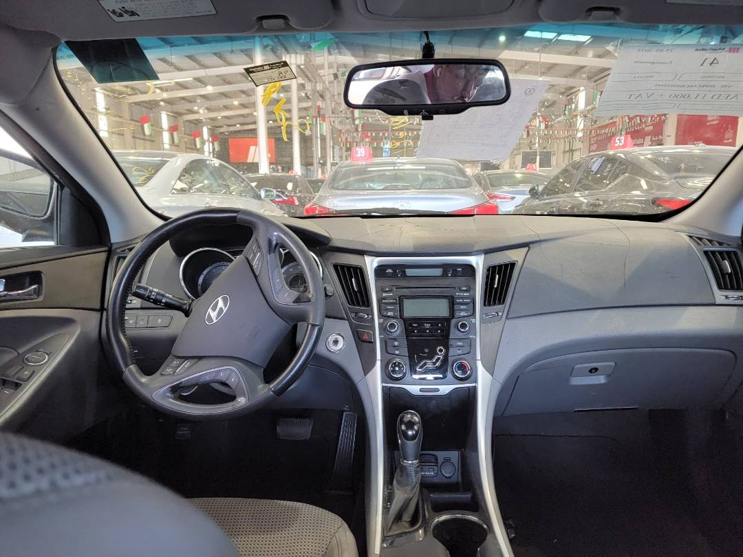2013 HYUNDAI SONATA — 130582 Miles — Lot DH522445 — Main - Marhaba Auctions Used Cars - Image 8