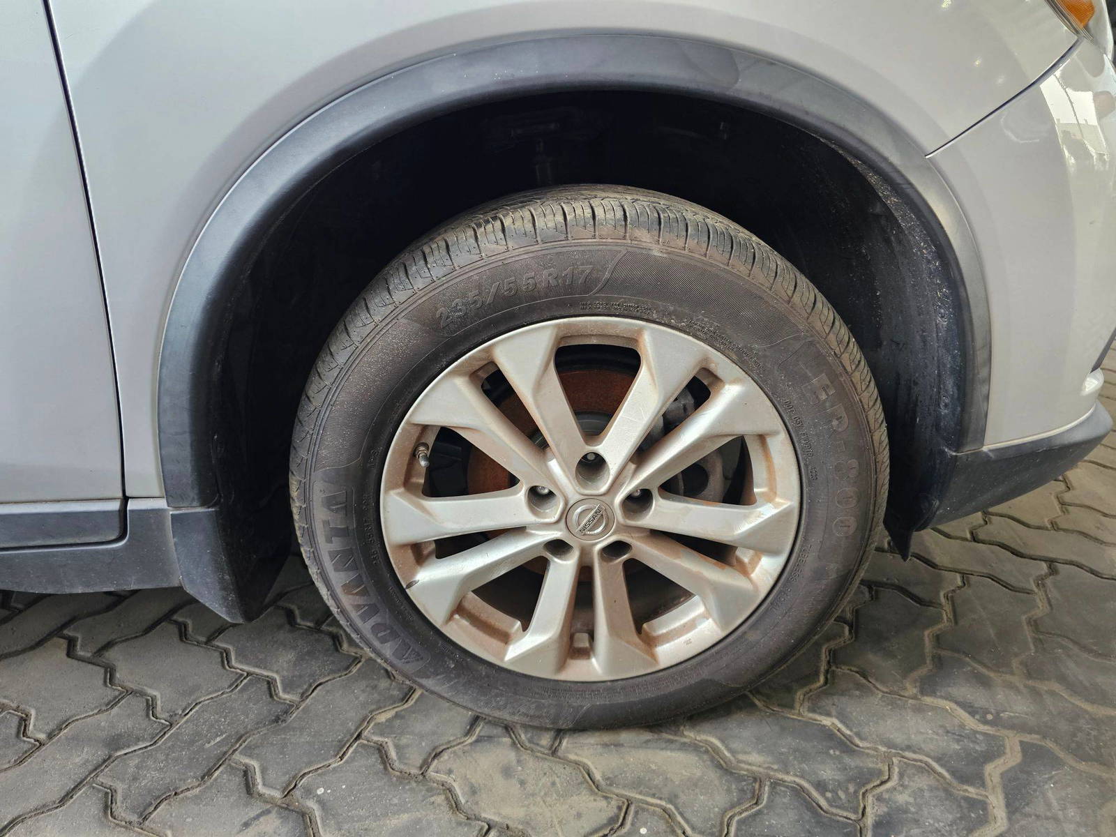 2015 NISSAN ROGUE — 165800 Miles — Lot P555049 — Souq - Marhaba Auctions Used Cars - Image 11