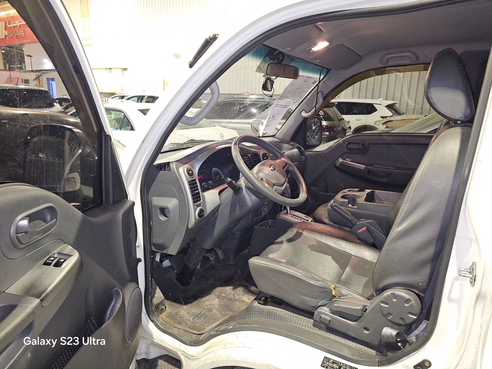 KIA BONGO 3 2016 - Marhaba Auction Used Cars - Image 9