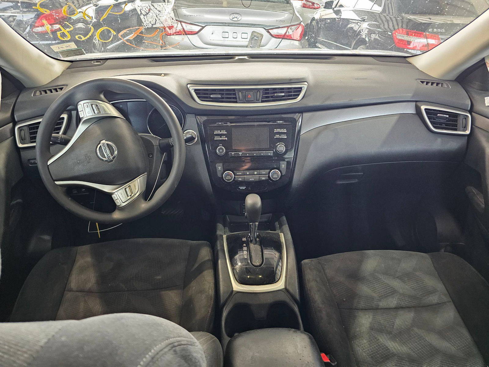 2016 NISSAN ROGUE — 100612 Miles — Lot XGC919523 — Souq - Marhaba Auctions Used Cars - Image 7