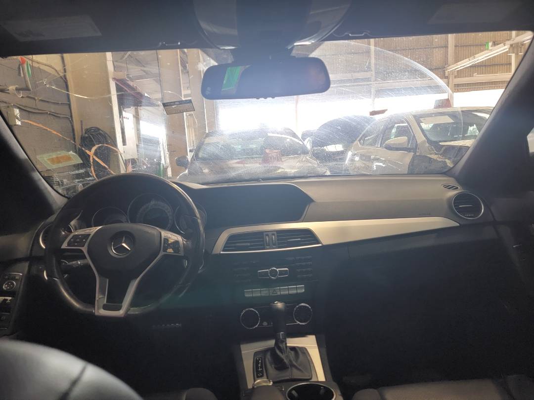 2012 MERCEDES BENZ C-250 — 178308 Miles — Lot R222055 — Main - Marhaba Auctions Used Cars - Image 7