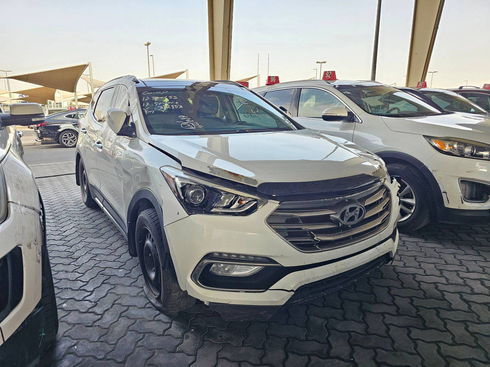 2017 HYUNDAI SANTA FE — 126091 KM — Lot 12310455 — Main - Marhaba Auctions Used Cars - Image 4