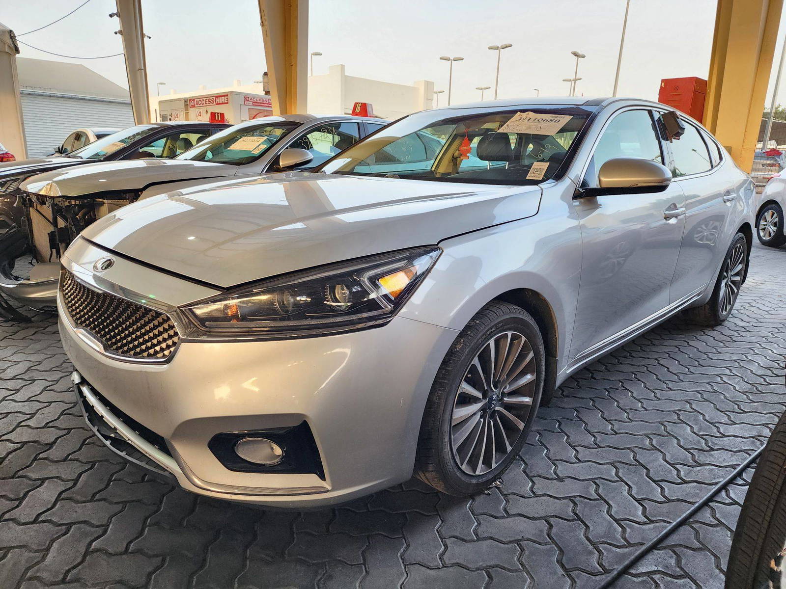 2017 KIA CADENZA — 121979 Miles — Lot 39110680 — Main - Marhaba Auctions Used Cars - Image 5