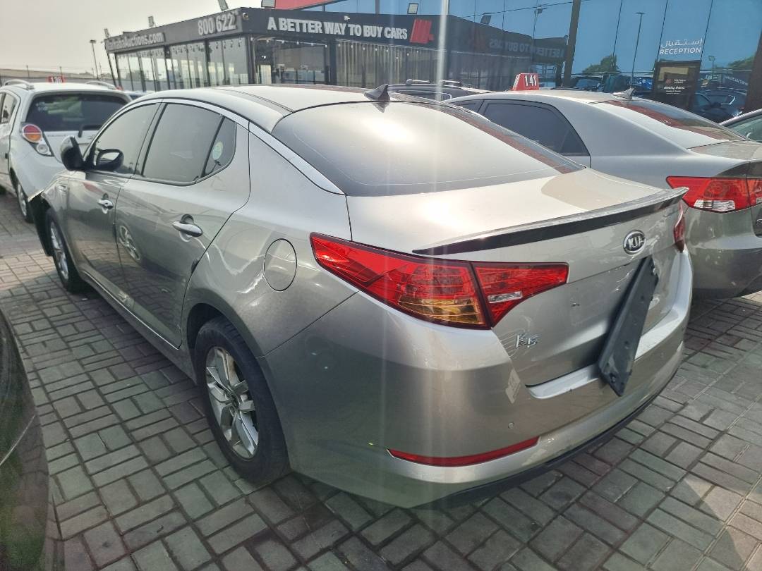 2012 KIA K5 — 143887 KM — Lot 214578 — Main - Marhaba Auctions Used Cars - Image 4