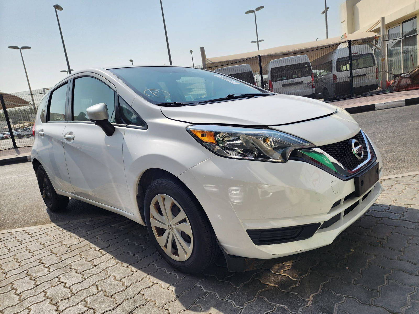 2017 NISSAN VERSA NOTE — 155266 Miles — Lot 81641243 — Souq - Marhaba Auctions Used Cars - Image 7