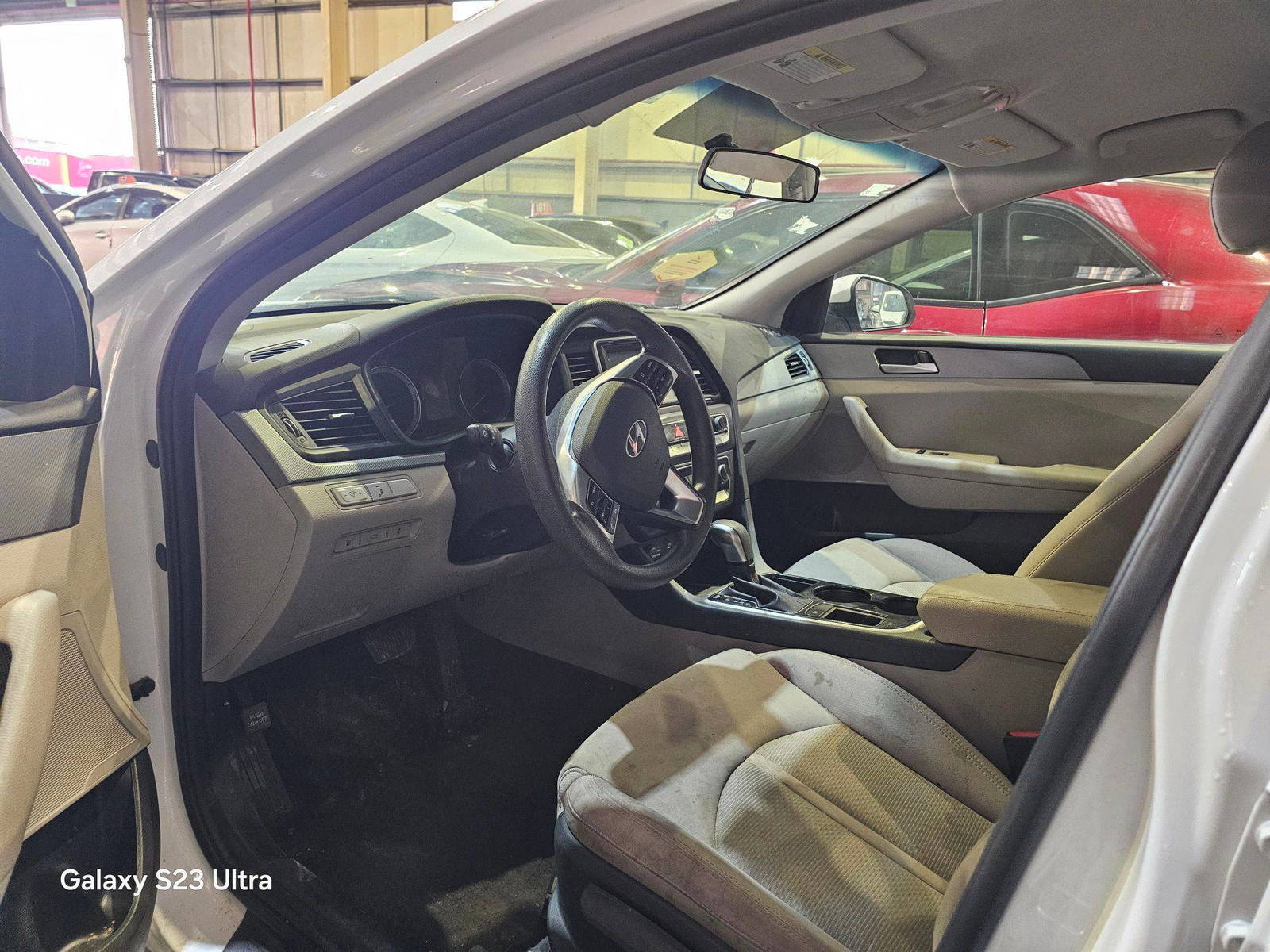 2018 HYUNDAI SONATA — 98963 Miles — Lot 73509 — Main - Marhaba Auctions Used Cars - Image 9