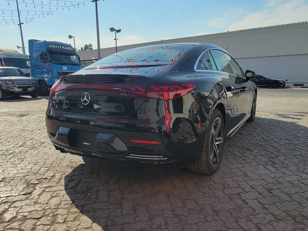 2023 MERCEDES BENZ EQE 350 — 8772 Miles — Lot 58726174 — Al Quoz - Marhaba Auctions Used Cars - Image 4