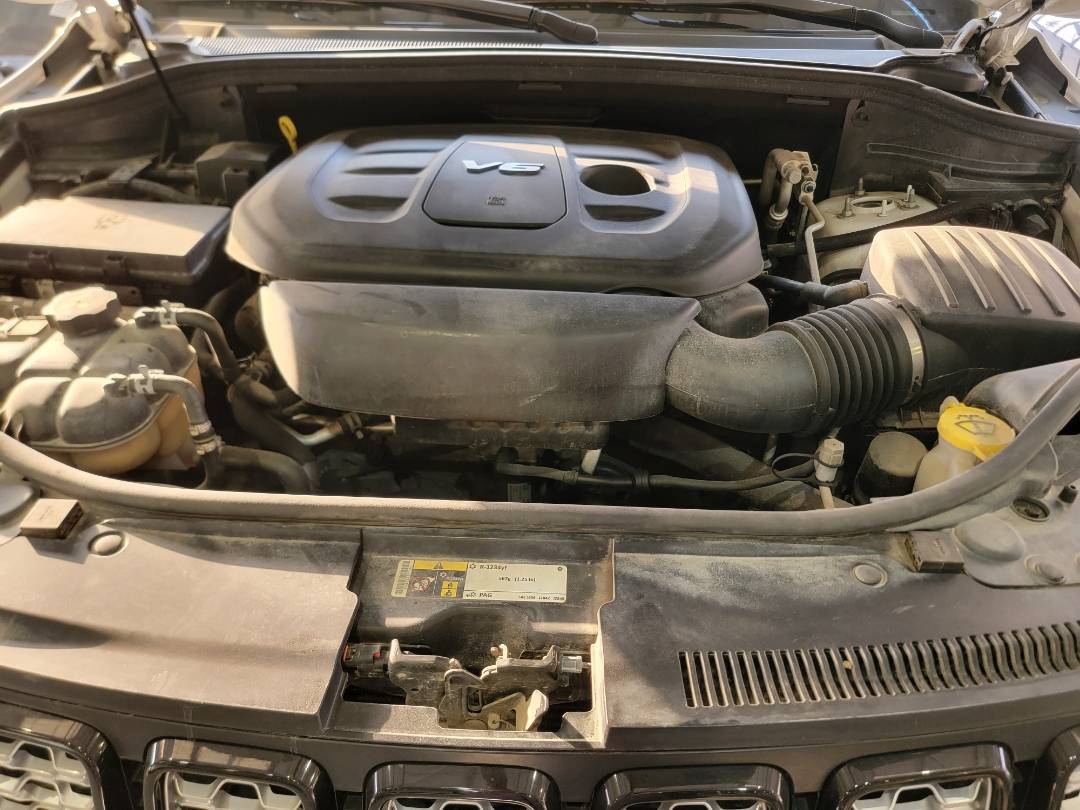 2018 JEEP GRAND CHEROKEE LAREDO — 125654 Miles — Lot JC123035 — Main - Marhaba Auctions Used Cars - Image 10