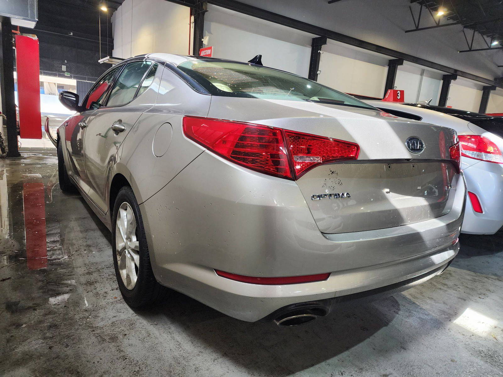 2012 KIA OPTIMA — 170390 Miles — Lot 79866194 — Al Quoz - Marhaba Auctions Used Cars - Image 4