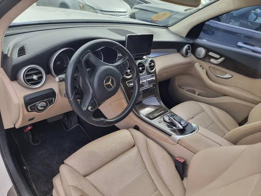 MERCEDES BENZ GLC-300 2016 - Marhaba Auction Used Cars - Image 7