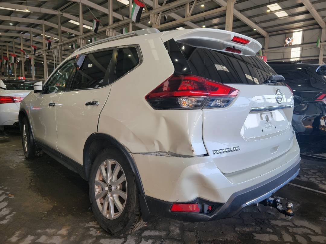 2019 NISSAN ROGUE — 101432 Miles — Lot C715002 - Marhaba Auctions Used Cars - Image 3
