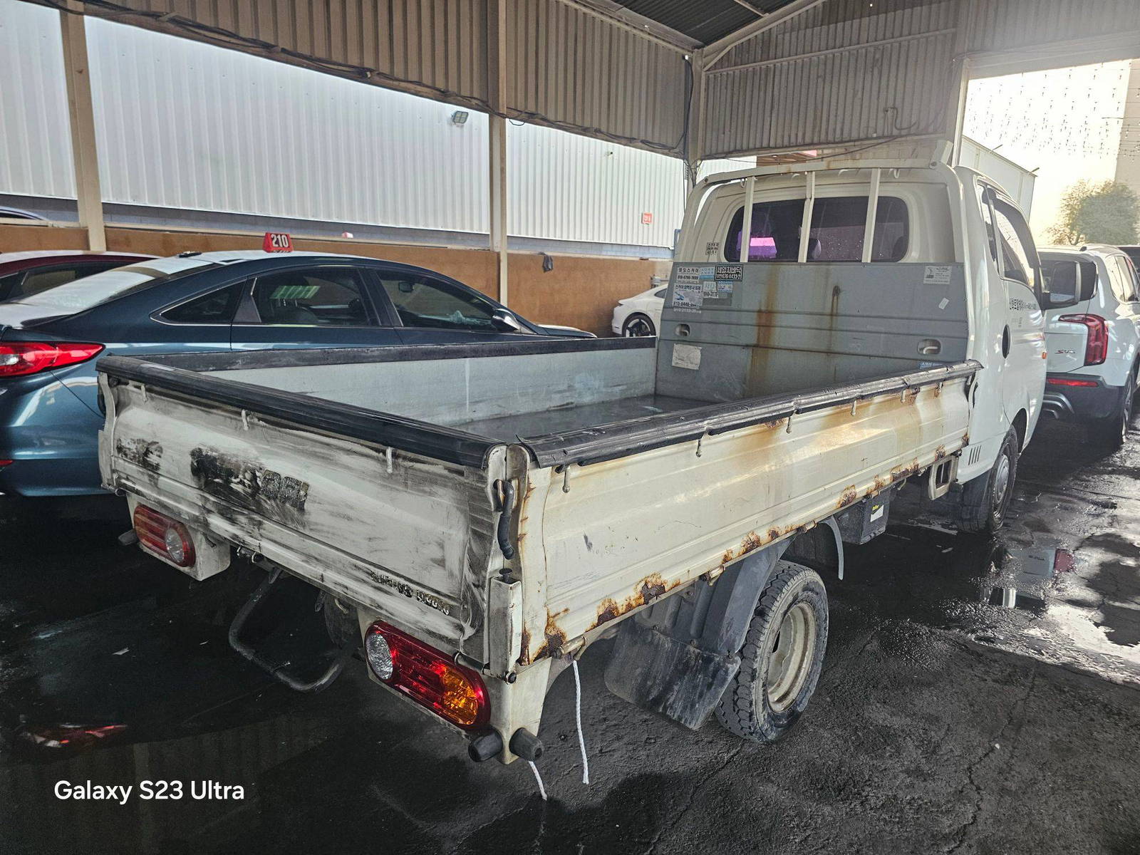 HYUNDAI PORTER 2 2012 - Marhaba Auction Used Cars - Image 6