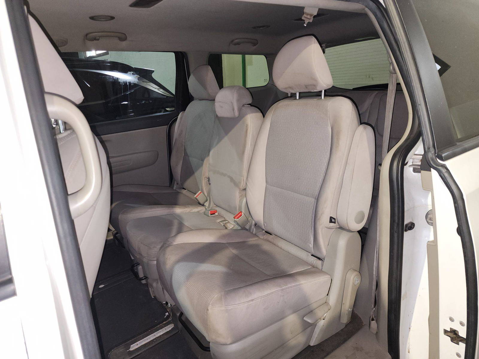 2018 KIA SEDONA — 180222 KM — Lot 6361734 — Main - Marhaba Auctions Used Cars - Image 7