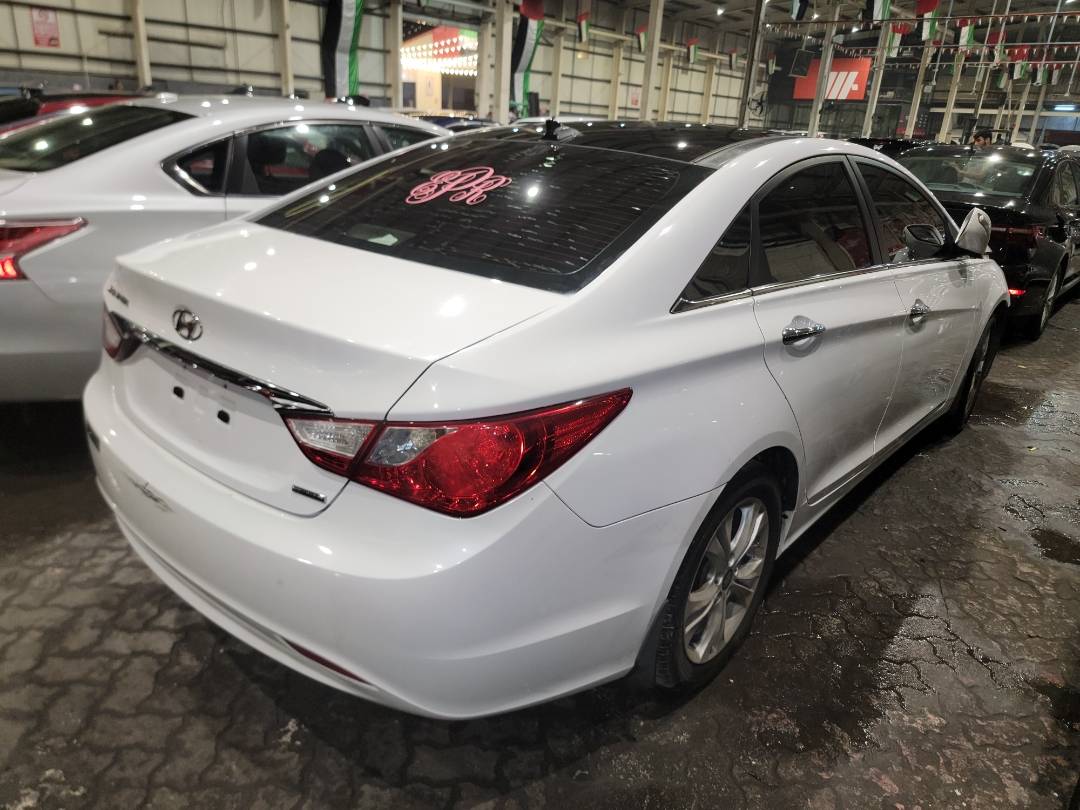 2013 HYUNDAI SONATA — 179728 Miles — Lot 65080343 - Marhaba Auctions Used Cars - Image 4