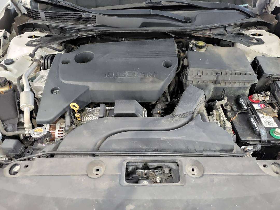 2017 NISSAN ALTIMA — 202425 Miles — Lot 36987443 - Marhaba Auctions Used Cars - Image 9
