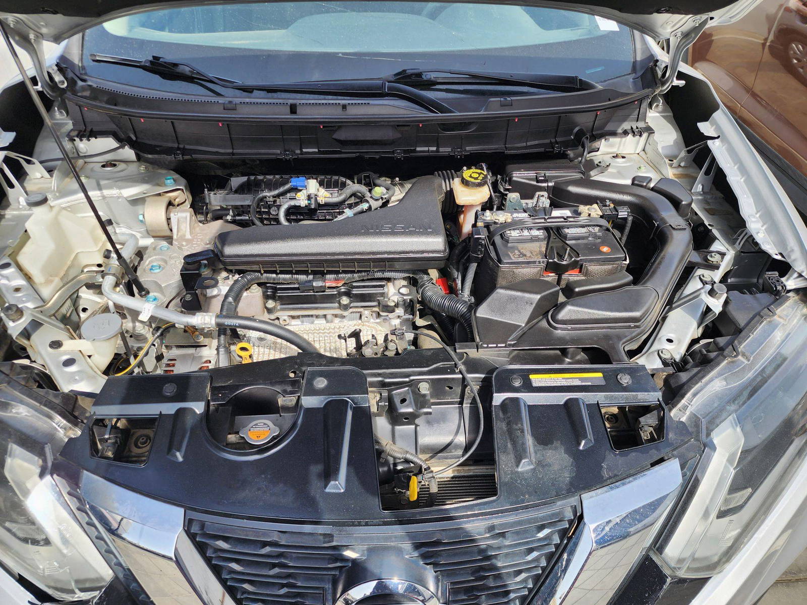 2017 NISSAN ROGUE — 138068 Miles — Lot 71786244 — Al Quoz - Marhaba Auctions Used Cars - Image 11