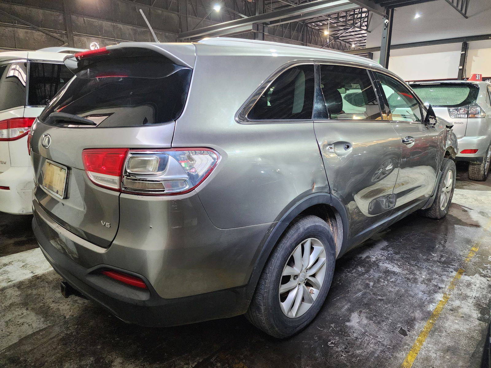 KIA SORENTO 2017 - Marhaba Auction Used Cars - Image 6