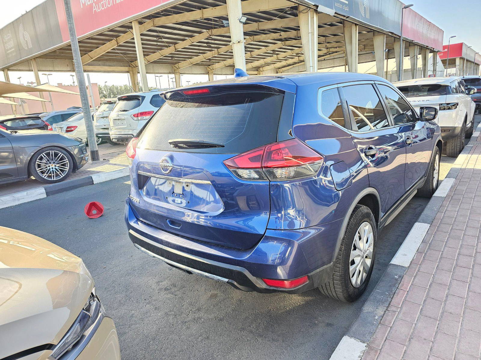 2020 NISSAN ROGUE — 139800 Miles — Lot LW011775 — Souq - Marhaba Auctions Used Cars - Image 3