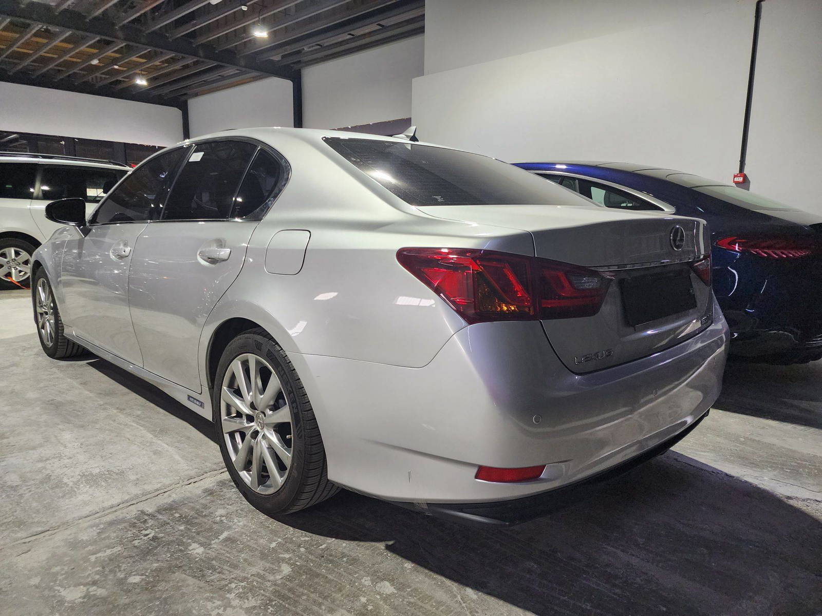 2013 LEXUS GS 450H — 187677 KM — Lot 002670 — Main - Marhaba Auctions Used Cars - Image 15