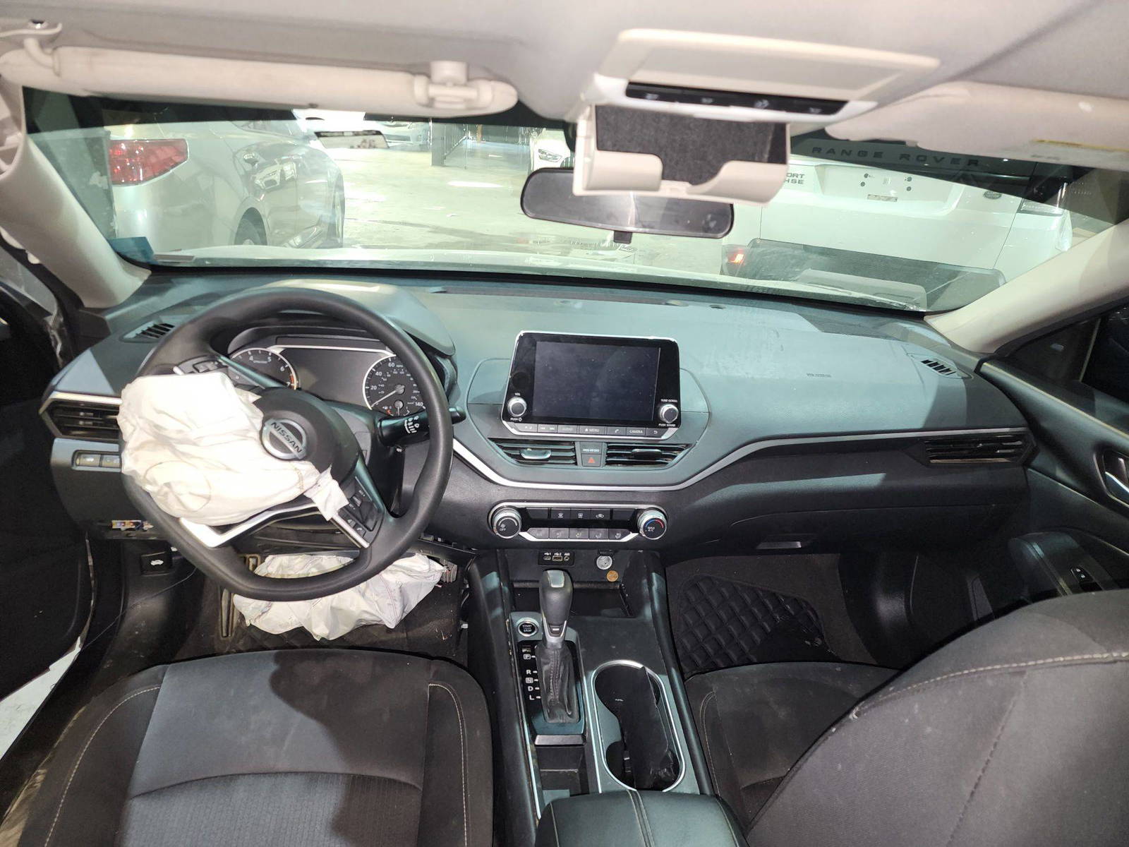 NISSAN ALTIMA 2022 - Marhaba Auction Used Cars - Image 8