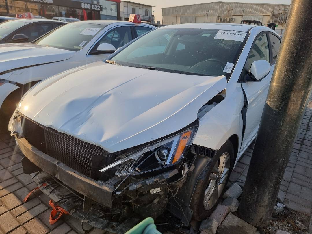 HYUNDAI ELANTRA 2019 - Marhaba Auction Used Cars - Image 4