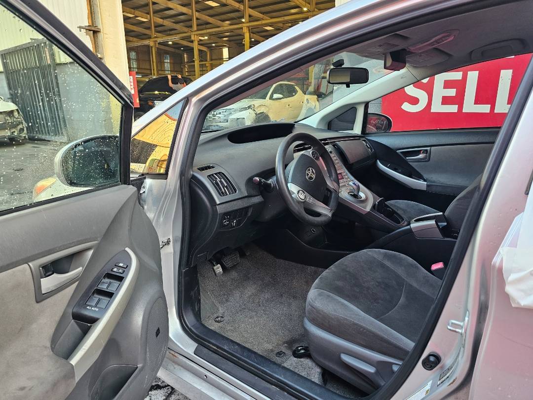 2013 TOYOTA PRIUS — 219016 Miles — Lot 1645015 — Souq - Marhaba Auctions Used Cars - Image 8
