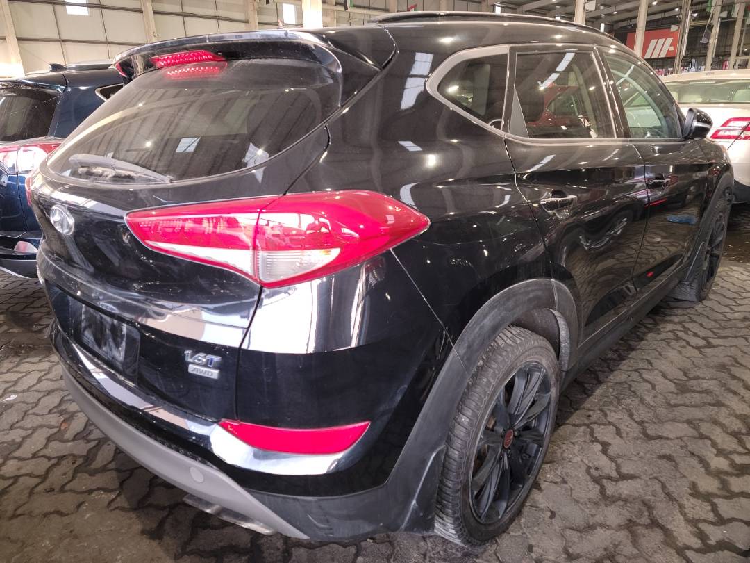 2017 HYUNDAI TUCSON — 126811 Miles — Lot 74436613 - Marhaba Auctions Used Cars - Image 3