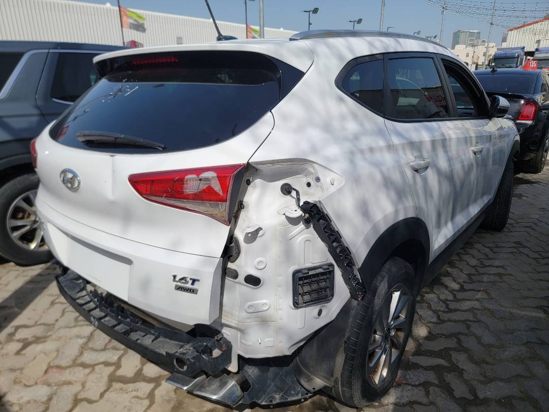 2017 HYUNDAI TUCSON — 67445 Miles — Lot U285415 — Main - Marhaba Auctions Used Cars - Image 3