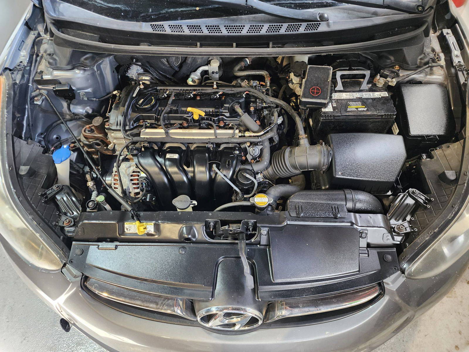 2012 HYUNDAI ELANTRA — 146649 Miles — Lot 106414 — Al Quoz - Marhaba Auctions Used Cars - Image 12