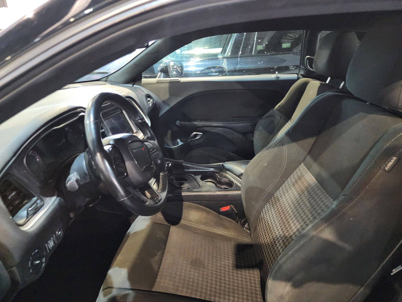 2019 DODGE CHALLENGER — 145507 Miles — Lot 501324 — Al Quoz - Marhaba Auctions Used Cars - Image 7