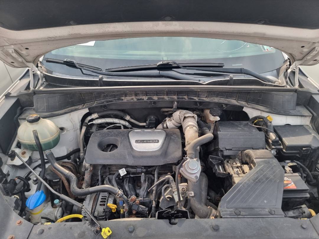 HYUNDAI TUCSON 2016 - Marhaba Auction Used Cars - Image 9