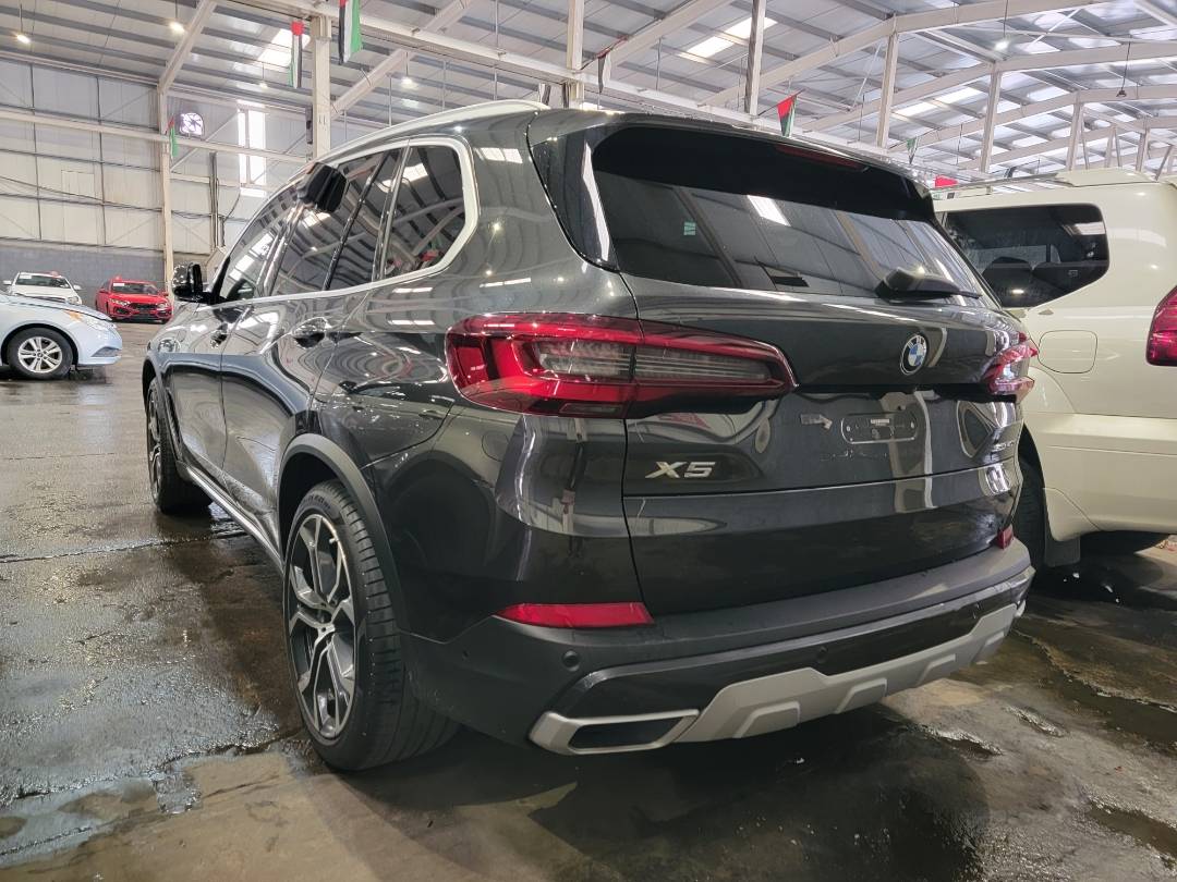 2022 BMW X5 SDRIVE 40I — 32407 KM — Lot 9K85269 — Main - Marhaba Auctions Used Cars - Image 4
