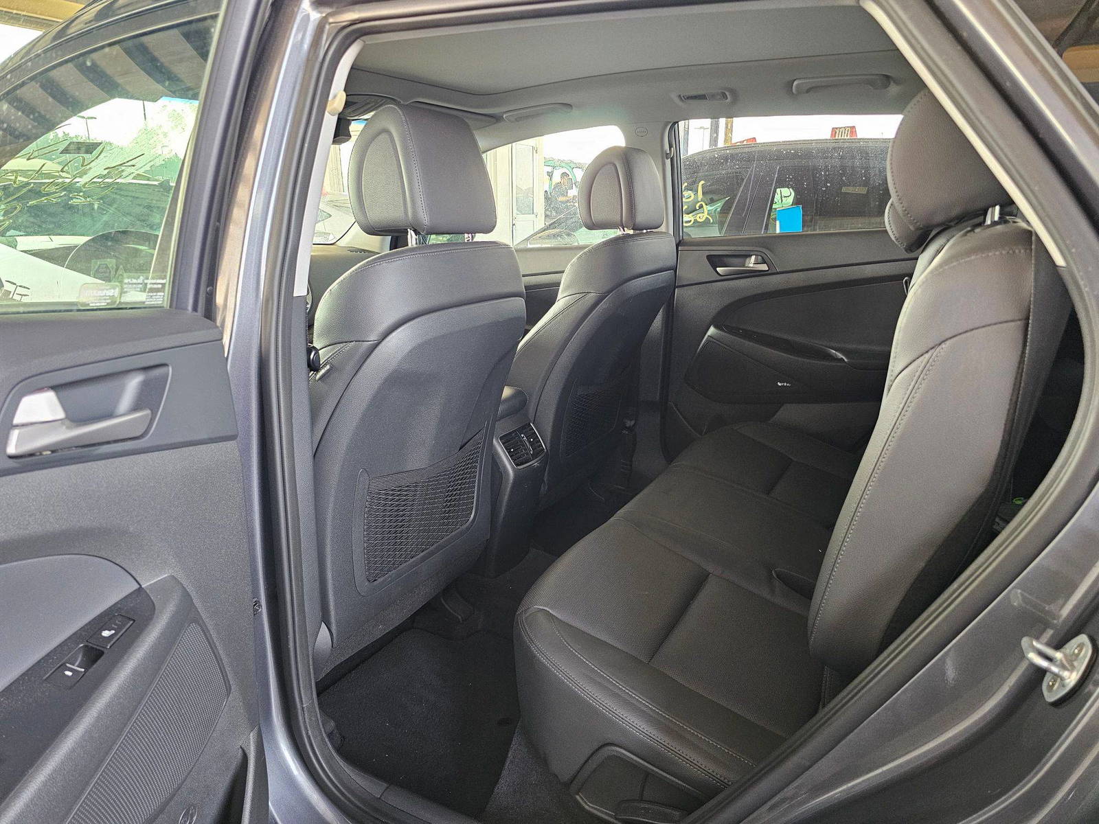 2018 HYUNDAI TUCSON — 96543 Miles — Lot 49649645 — Souq - Marhaba Auctions Used Cars - Image 6